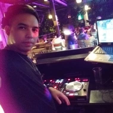 The 10 best Dj's in Manila .